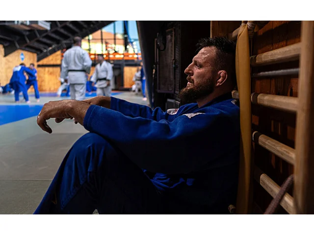 RECENZE: Více zralosti než smutku. Hlavní oporou filmu o Krpálkovi je Krpálek sám