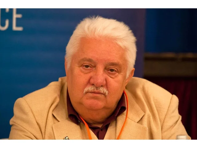 Syn Mariána Labudy zdědil podobu i humor, podívejte. Je také hercem, dnes září v seriálech