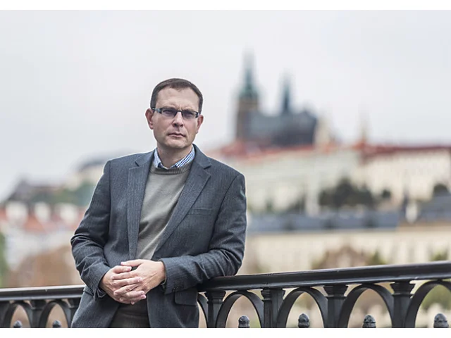 Co by se dělo u Ústavního soudu? Právník popisuje, kam až může zajít boj o Turka