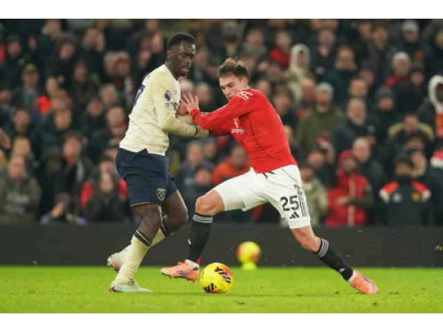 West Ham se Součkem v základní sestavě remizoval na hřišti Manchesteru United