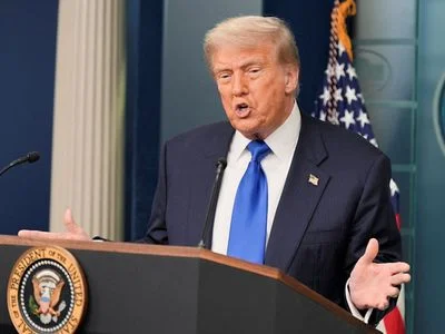 Trest za Trumpův zablokovaný účet. YouTube zaplatí tučnou pokutu