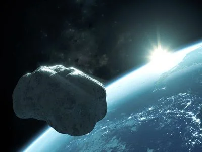 Nebezpečný asteroid těsně mine Zemi v pátek 13. Vědci k němu chtějí vyslat sondu