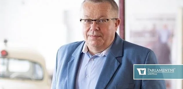 Mašek (ANO): Kdy už se Rakušan přestane chovat jako uražený školník?