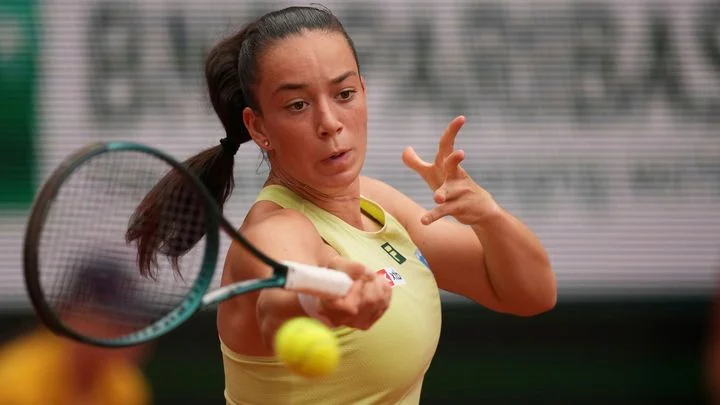 Mladá Češka udivuje dál. Valentová smetla nasazenou trojku, Bouzková padla po bitvě