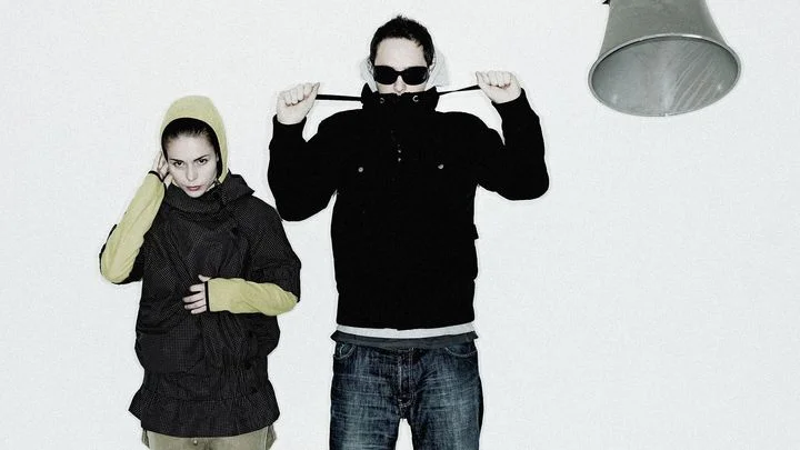 Muchow se vrací s The Ecstasy Of Saint Theresa. Složil i hudbu k vánoční pohádce