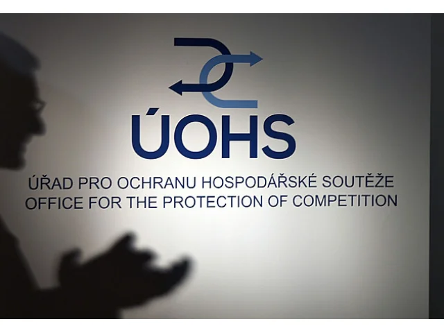 Předseda antimonopolního úřadu upravil dvě pokuty za kartel, AŽD zaplatí méně