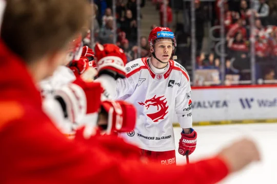 Oceláři porazili doma Mladou Boleslav, vítězný gól dal junior Kubiesa