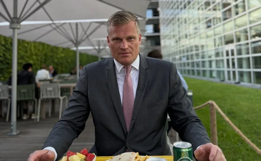 Turek jako jediný kandidát. Do Lán dorazí, pokud mu to dovolí vyhřezlá ploténka