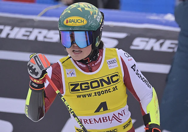 Druhý obří slalom v Mont Tremblant pro Rakušanku Scheibovou, Shiffrinová čtvrtá