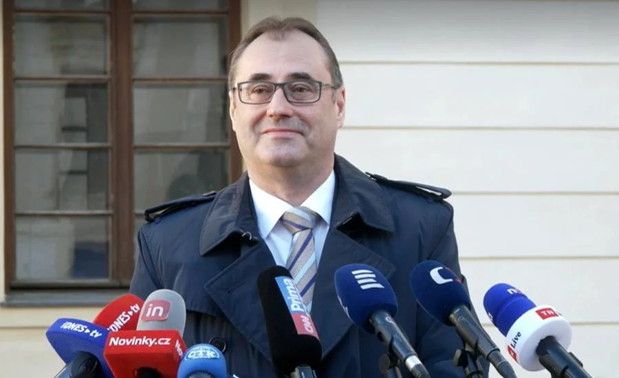 Boris Šťastný chce otevřít hřiště všem dětem. I šetřit na provozu NSA