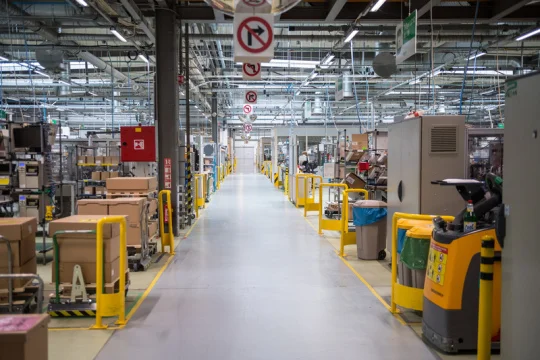 ČSÚ dnes zveřejní říjnové výsledky průmyslu, stavebnictví a obchodu