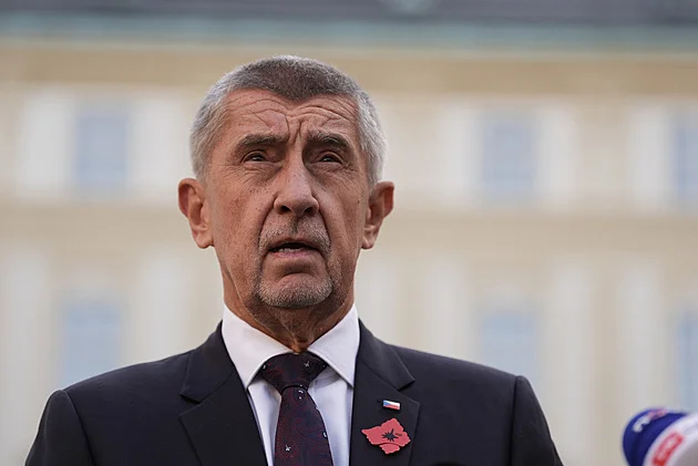 Když se soudí dřív, než soud rozhodne. Babiš je stále „sprostý obviněný“