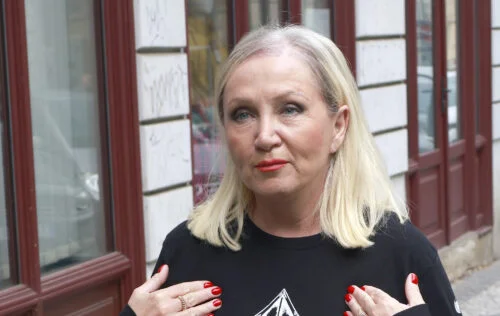 Bára Basiková zveřejnila syrovou fotku. Zestárla jsem, je to hrozný, uvedla sebekriticky