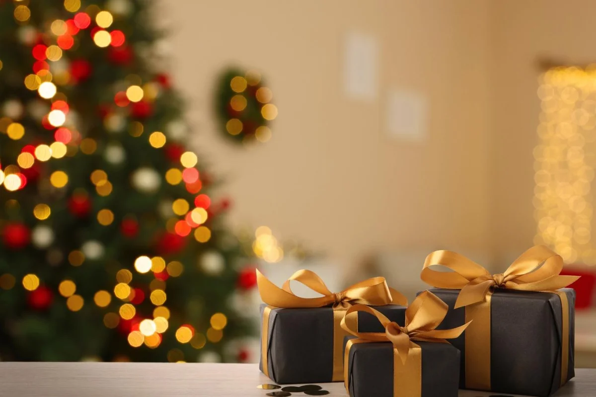 Vánoční dárky pro náročné. Čím opravdu udělat radost teenagerovi, manželce nebo prarodičům?