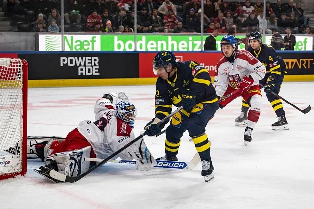 Debakl v generálce na olympiádu. Čeští hokejisté dostali od Švédů pět gólů
