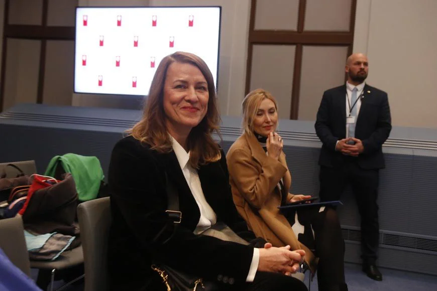 Je jediná, koho poslouchá. Kdo je klíčová žena, která se hádá s Babišem?