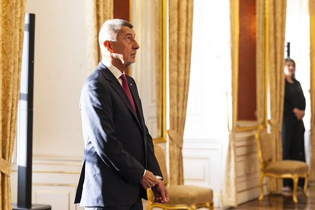 Česko zná novou vládu. Prezident Petr Pavel jmenoval kabinet Andreje Babiše