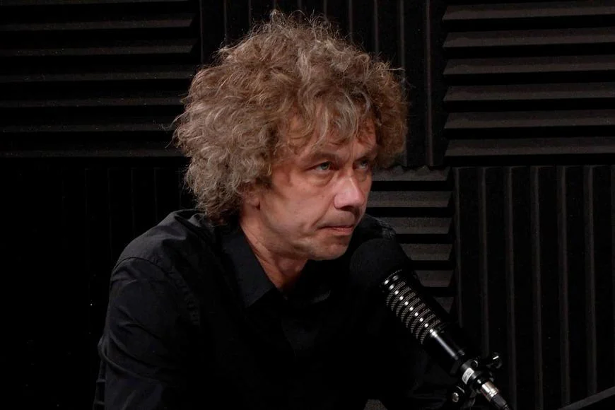 Babiš vsadil na osvědčené kádry, klíčová opoziční síla se teprve formuje, říká Dostál