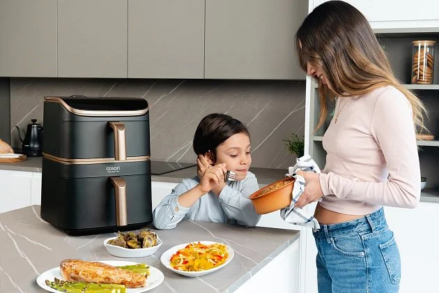 Horkovzdušné fritézy dobývají kuchyně. Jídlo připraví rychle, chutně a zdravě