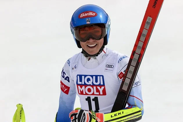 Shiffrinová vládla slalomářkám i ve Francii, Dubovská opět nejela