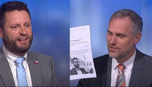 Slovní přestřelka v ČT: Hřib vytáhl článek o Prokopovi, ten hned žadonil u moderátora. Přidal se i Skopeček