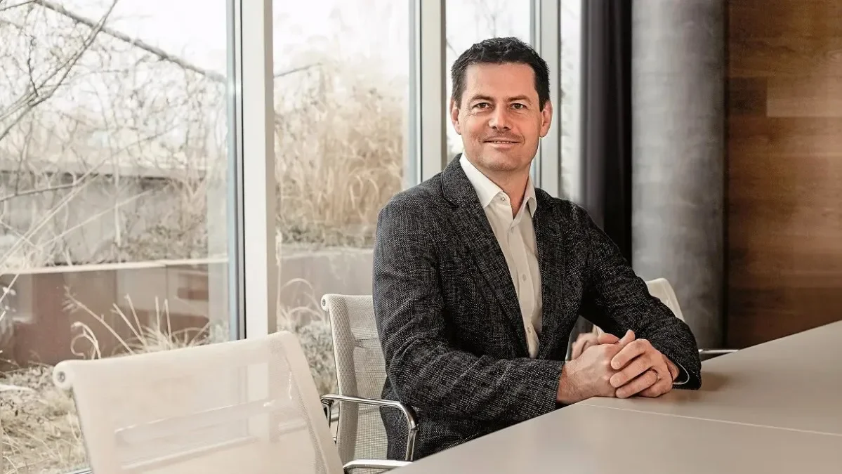 Skupina Karla Komárka investuje do fondu podporujícího AI startupy z MIT a Harvardu