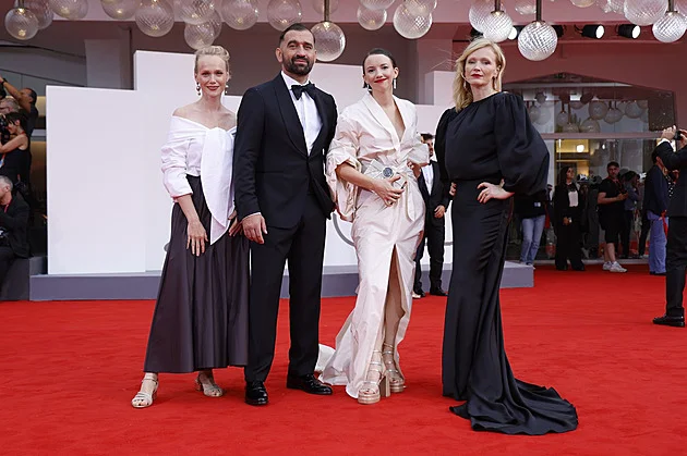 Rána pro Aňu Geislerovou: Oscaři nebudou, Hollywood smetl nominaci ze stolu