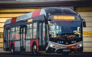 Do pravidelného provozu vyjely nové elektrobusy SOR ENS 12