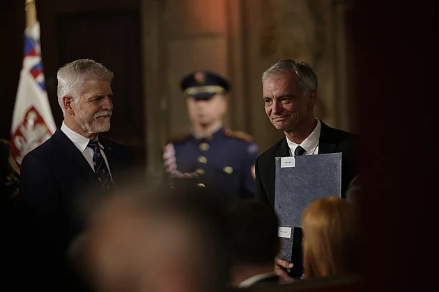 Nemám sebedůvěru. Mít o deset centimetrů víc, nejsem herec, říká Trojan