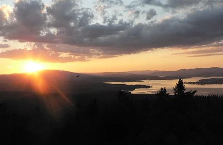 V neděli nastane zimní slunovrat. Začíná astronomická zima a dny se prodlouží