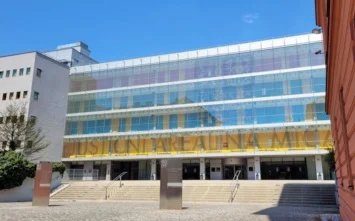 Terapie sexem? Nejen Cimický, před dvaceti lety též Lachman a Trojan