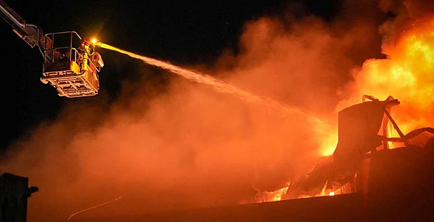 Rusové zaútočili na ukrajinský přístav Oděsa. Několik lidí zemřelo