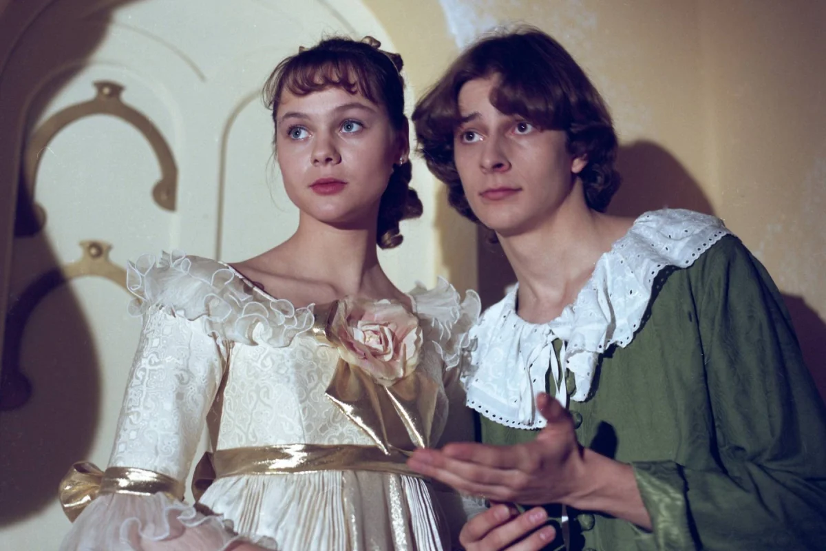 Zakletá princezna Andrea Elsnerová po 30 letech: Šedivá paruka, strhaný výraz a česká Cameron Diaz