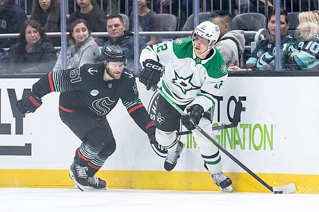 U Faksů chodí Santa, ozve se i Rulík? Návrat do Dallasu byl dárek, říká útočník