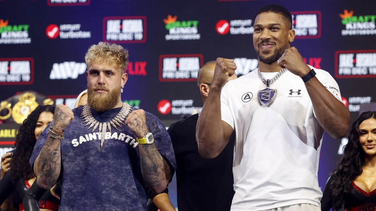 Jake Paul prohrál kvůli rozdílu ve výšce, ne kvůli rozdílu v dovednostech, říká jeho manažer