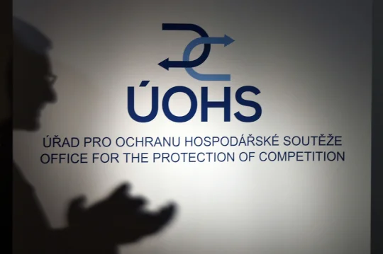 Předseda ÚOHS potvrdil zrušení zakázky na 180 trolejbusů pro Prahu