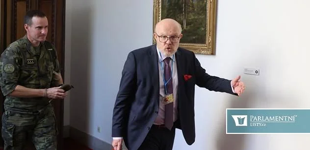 Válek (TOP 09): Zdravotnictví předávám v lepším stavu, než v jakém jsem jej přebíral