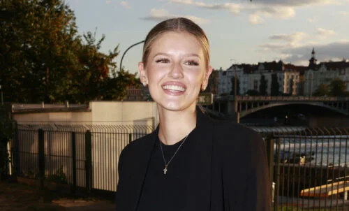 Další hokejka v rodině. Natálka Jirásková už není sama, našla si velkého fešáka