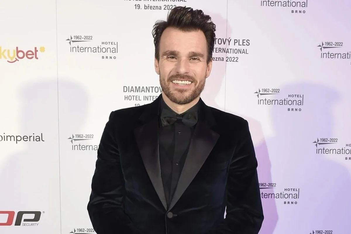 Kde bydlí moderátor Leoš Mareš: Za cenu luxusního penthousu mohl mít i tři domy za Prahou