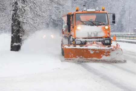 Do Česka dorazí zima. Místy napadne až 20 cm sněhu, varují meteorologové