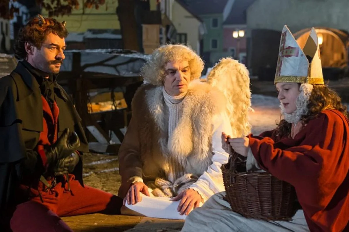 Jiří Strach poctivě střádal katolické vtípky. Scenárista Marek Epstein o zákulisí Anděla Páně 2