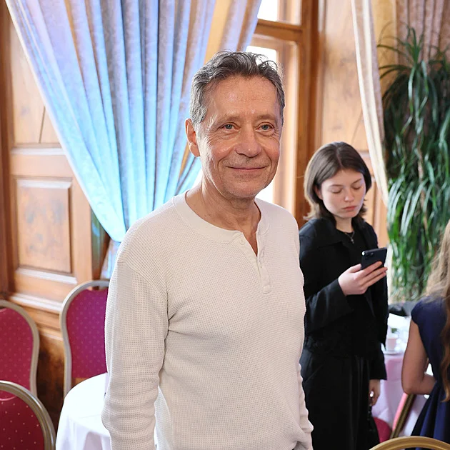 Pavel Kříž: Pohádka má být klasická, ne plná aktivismu. Jak zhodnotil princeznu Švehlíkovou?