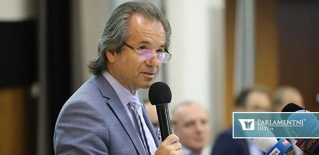 Varování Andora Šándora: „Rusko je schopno ten konflikt dotáhnout do konce.“