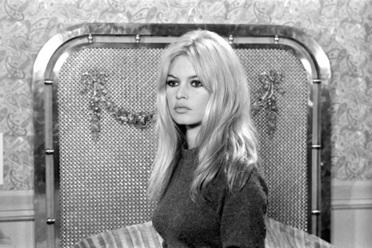 Zemřela Brigitte Bardot. Ikonická blondýnka střídala muže jako ponožky a zavrhla vlastního syna