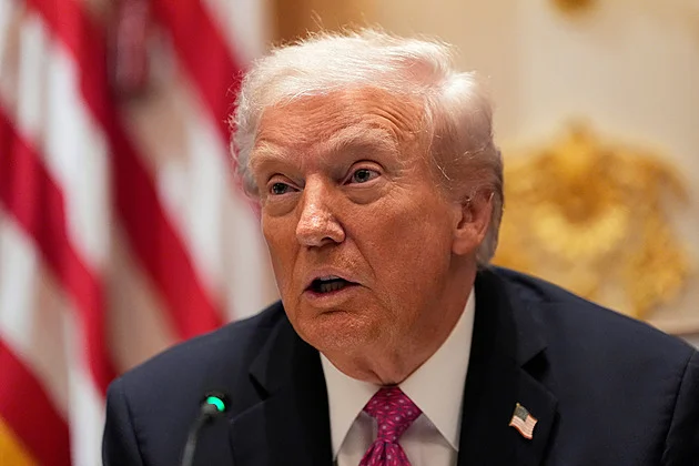 Trump přizval evropské lídry na schůzi se Zelenským. Předtím hovořil s Putinem