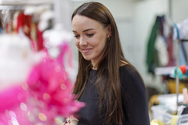 Sny si plním přes šaty. V Brně šijí kostýmy pro Taschlerovy i Star Dance Tour
