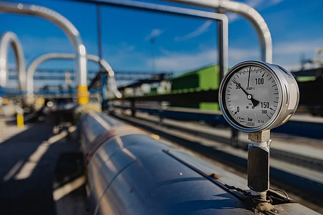 PŘEHLEDNĚ: Co všechno se odehrálo ve světové energetice v roce 2025