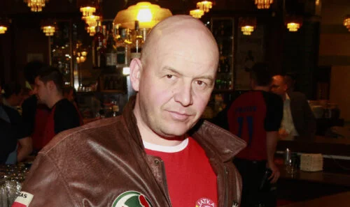 Ticho kolem posledního rozloučení. Parte Pavla Nečase skrývá detaily