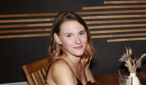 Věci pro miminko dědím po kamarádkách. Hvězda Ulice Šárka Krausová krátce před porodem ladí výbavičku