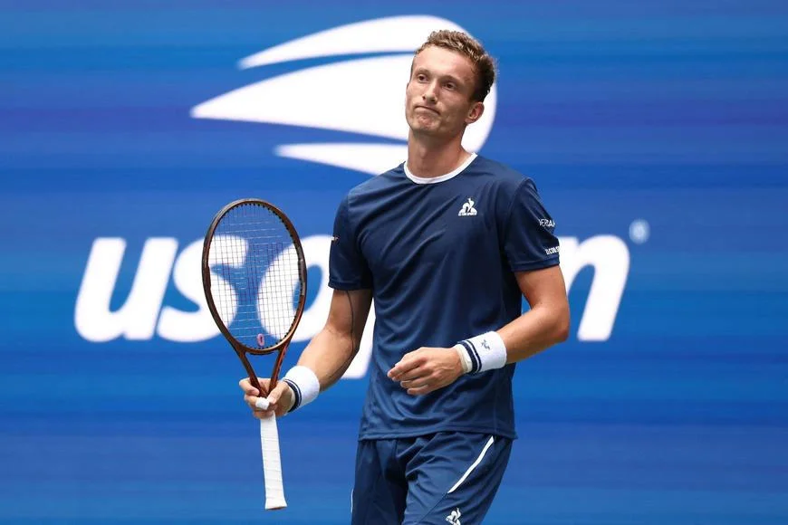 Lehečka má problém. Nosková naopak zvládla nervydrásající bitvu